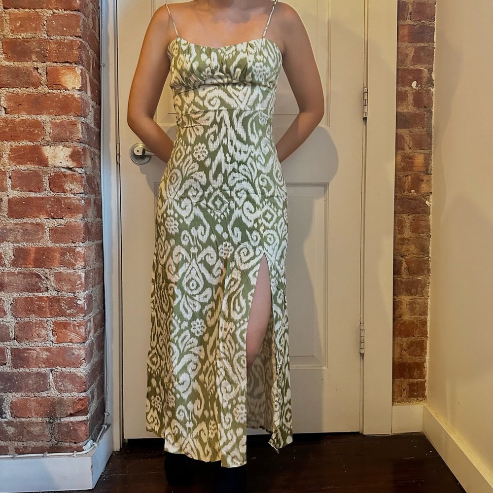 Zara Green Patterned Women's Dress BNWT